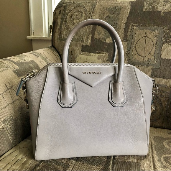 GIVENCHY Spring 2013 Small Antigona in Pearl Grey Sugar Goatskin - Picture 13 of 15